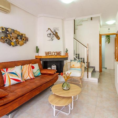Beautiful Home In Santa Pola With Kitchen Εξωτερικό φωτογραφία